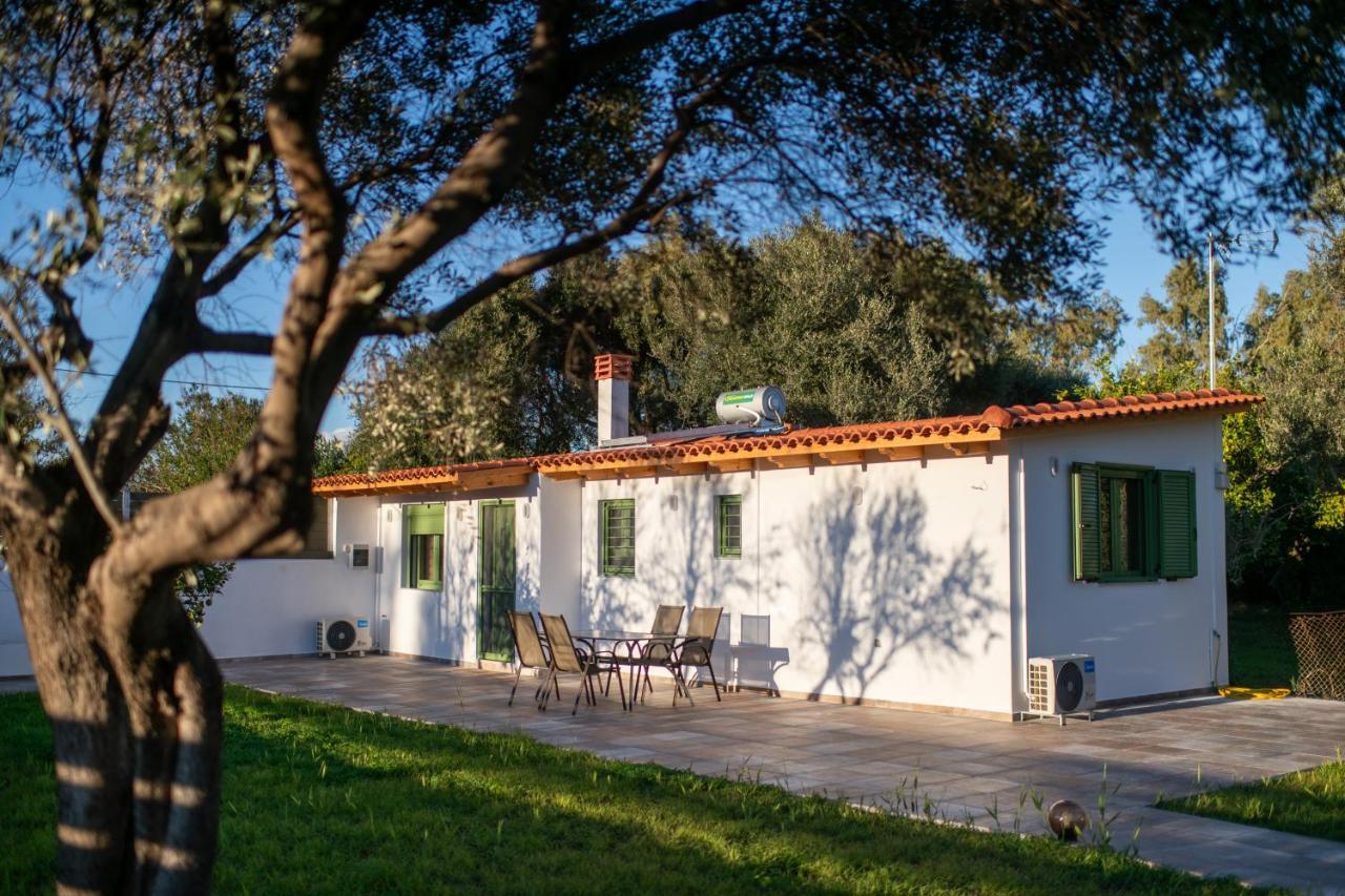 House By The Sea *